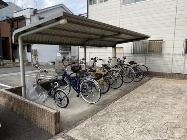 アルバーダドス