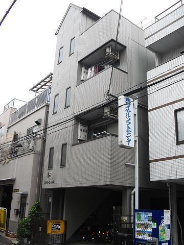 ファミーユトシ