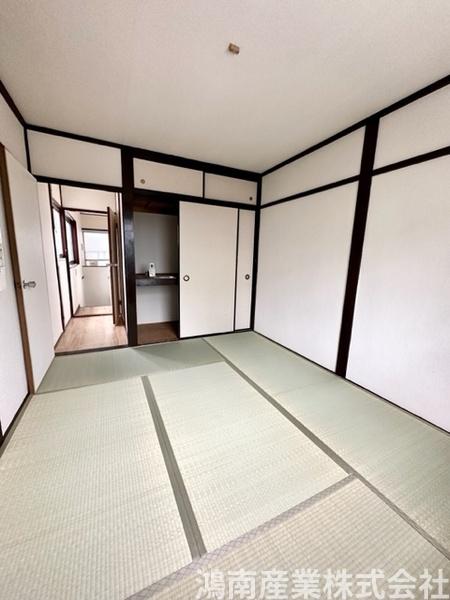 中鴻池町１丁目貸家
