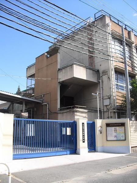 船井ビル３階事務所(東大阪市立成和小学校)