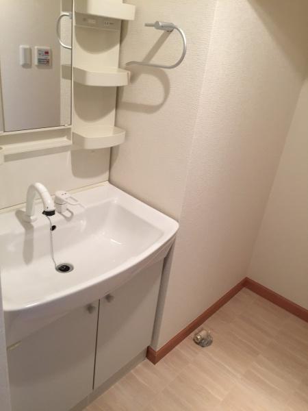 アイリスセカンド