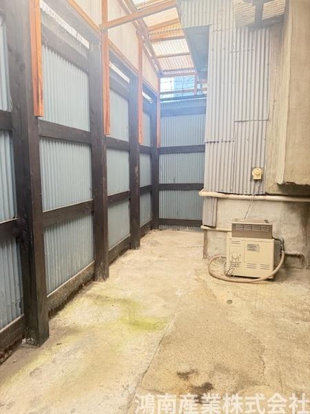 灰塚6丁目平屋東端