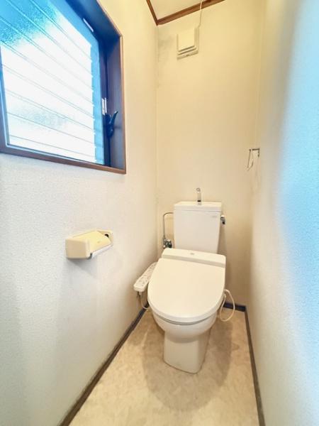 御供田２階建貸家