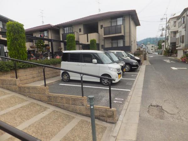 ミラリア