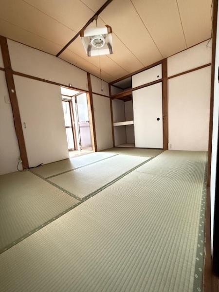 東大阪市中鴻池町２丁目のアパート