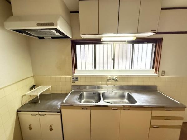 灰塚4丁目生駒貸家(キッチン)