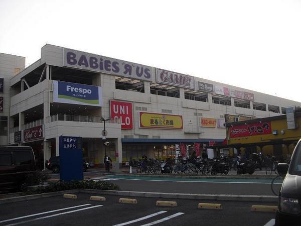 ボヌールＫ(イズミヤまるとく市場稲田新町店)