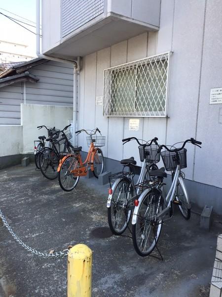 コスモハイム