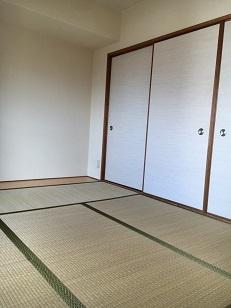 イーストマンション