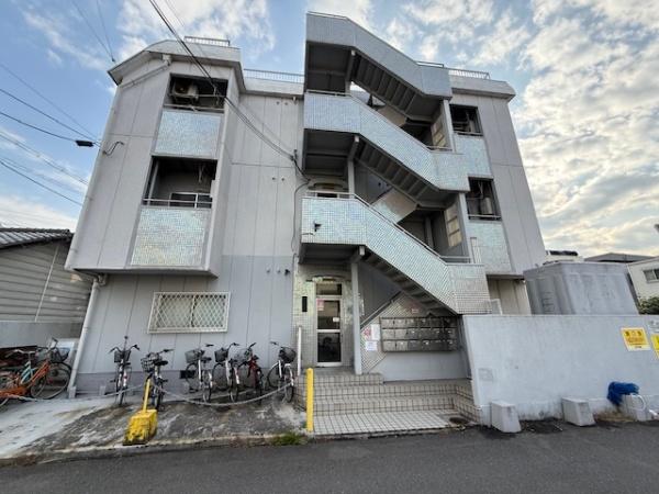 コスモハイム