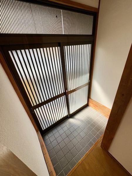 東大阪市西鴻池町２丁目の貸家