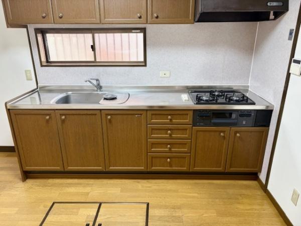 東大阪市西鴻池町２丁目の貸家