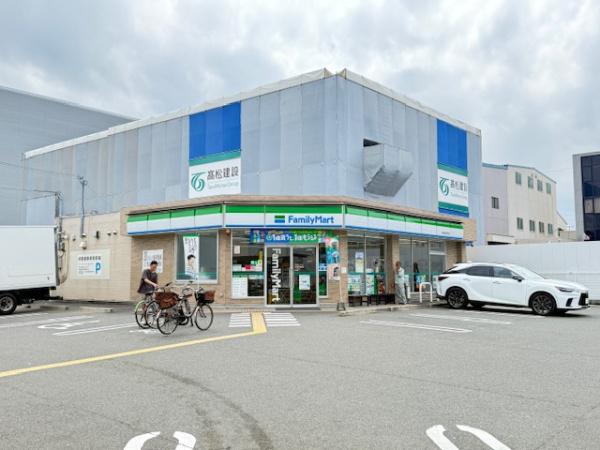 カスカード新田α(ファミリーマート新田西町店)