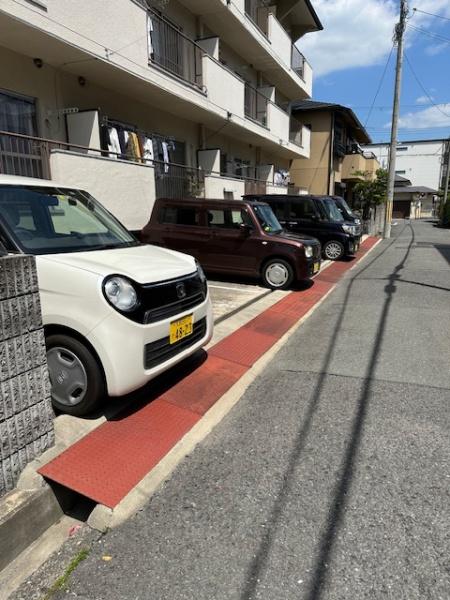 コンフィー鴻池新田駅前