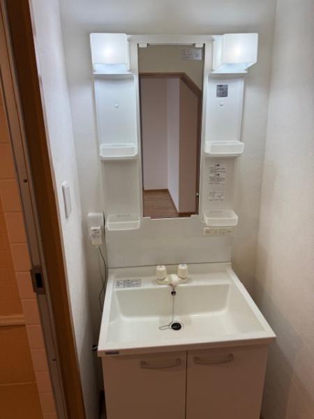 コンフィー鴻池新田駅前
