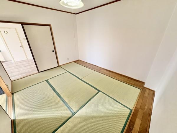 ハイツヒラオカ