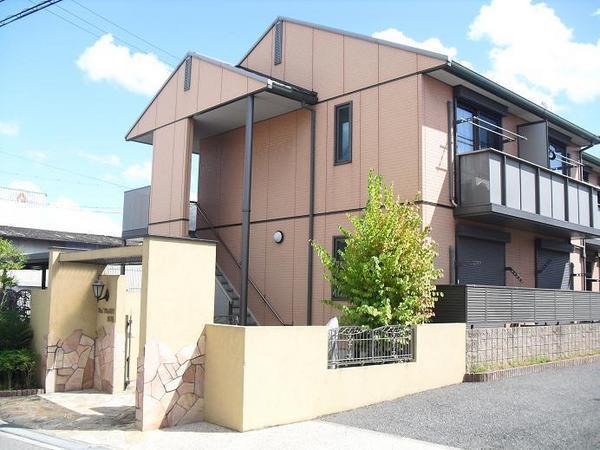 大東市灰塚５丁目のマンション