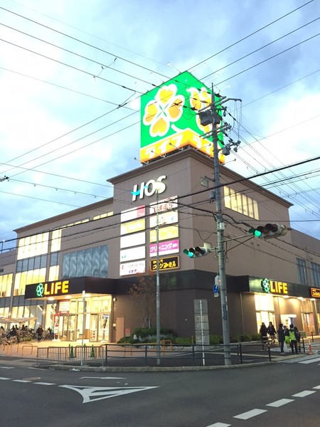 グランピア松村(ライフ八戸ノ里店)