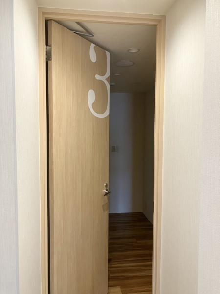カミデビル　2階