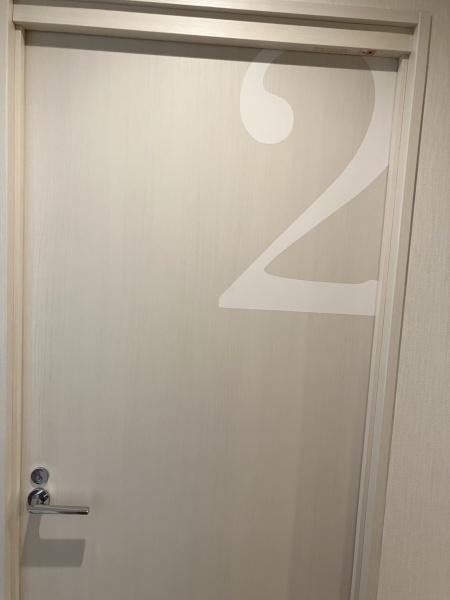 カミデビル　2階