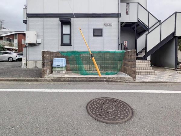 クウィンスコート　102