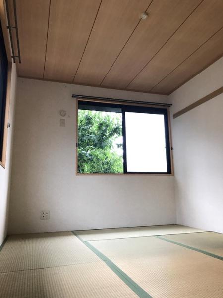 クウィンスコート　106