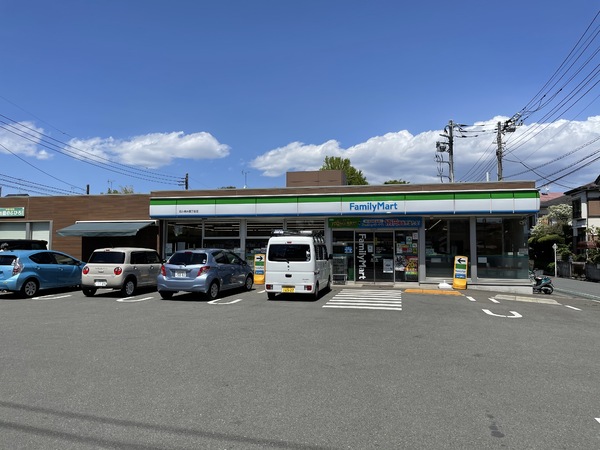 リアライズ花小金井(ファミリーマート花小金井四丁目店)