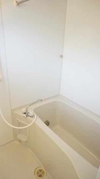 小平市鈴木町１丁目のアパート
