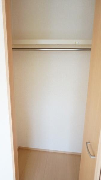 小平市鈴木町１丁目のアパート