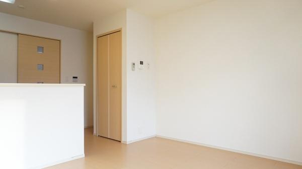 ゼファーコート(洋室)