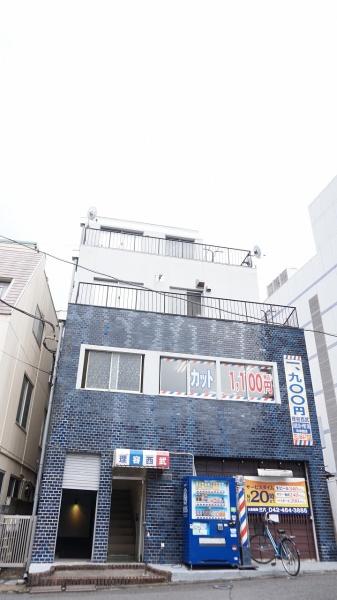 山岡ビル地下店舗