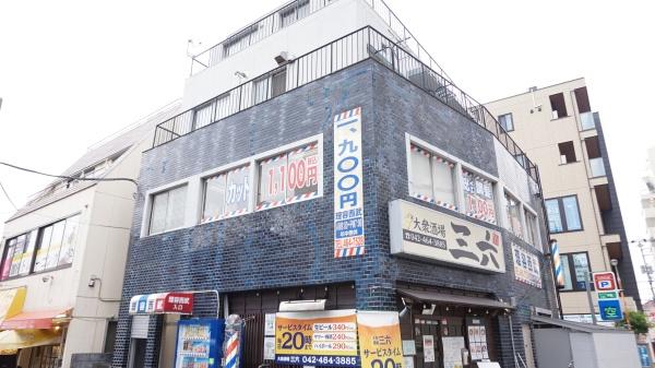 山岡ビル地下店舗