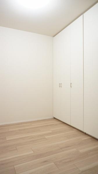 レーヌ　メゾン