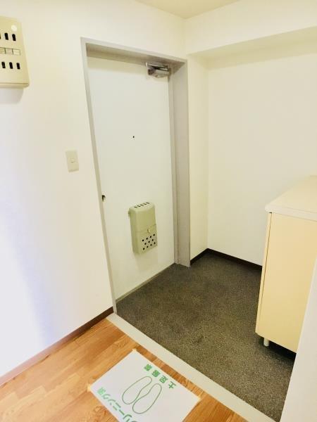 クレストコート西海