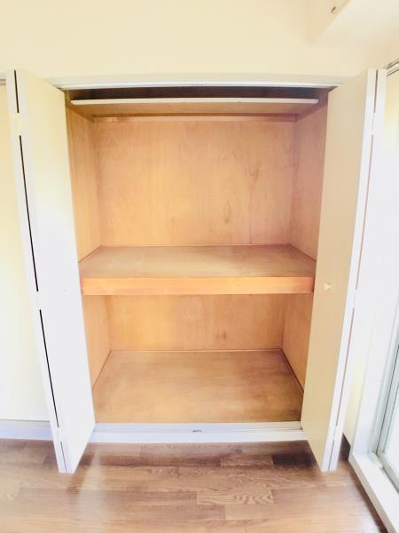 クレストコート西海