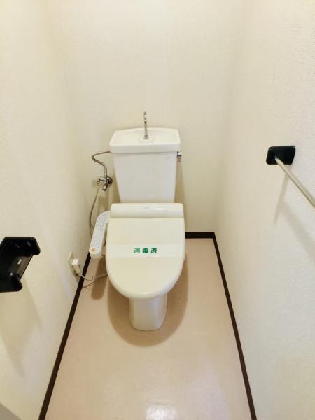 クレストコート西海