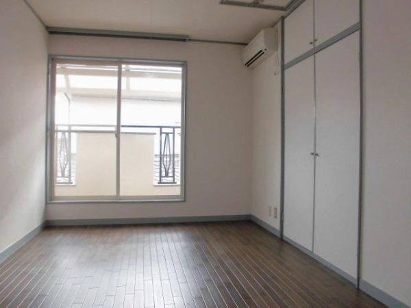 小平市仲町の貸家