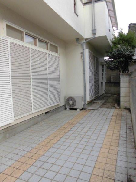 小平市仲町の貸家