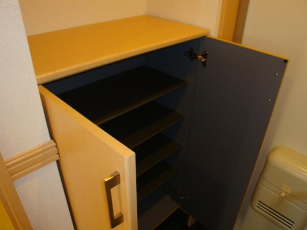 ブルーム（BLOOM）