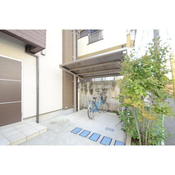 西東京市向台町４丁目のアパート