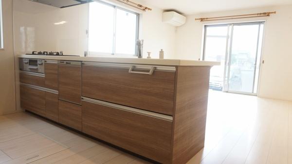 西原町5丁目戸建