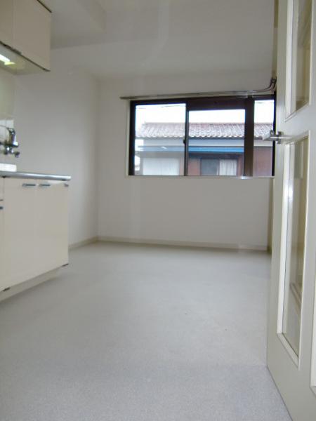 小平市天神町４丁目のマンション