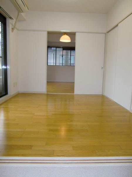 小平市天神町４丁目のマンション