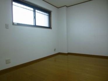 西東京市芝久保町１丁目のマンション