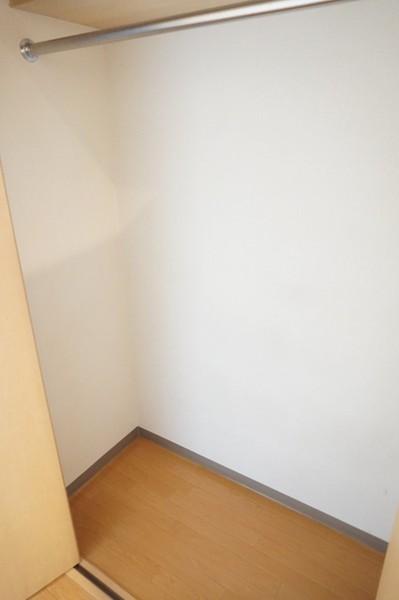 西東京市田無町6丁目のマンション(収納)