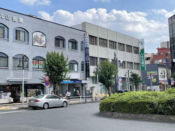 TMビル(りそな銀行久米川支店)
