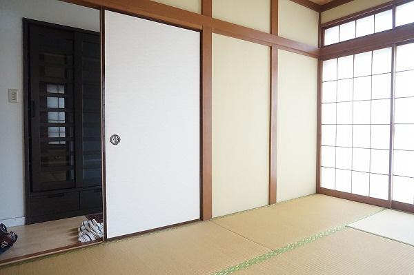 栗原６丁目貸家