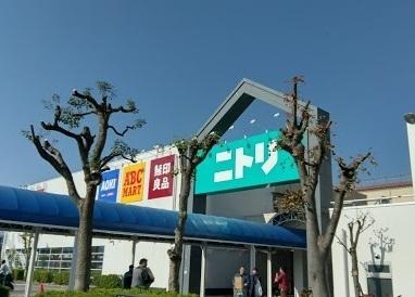 ＡＲＫー浜１７(西友長浜楽市店)