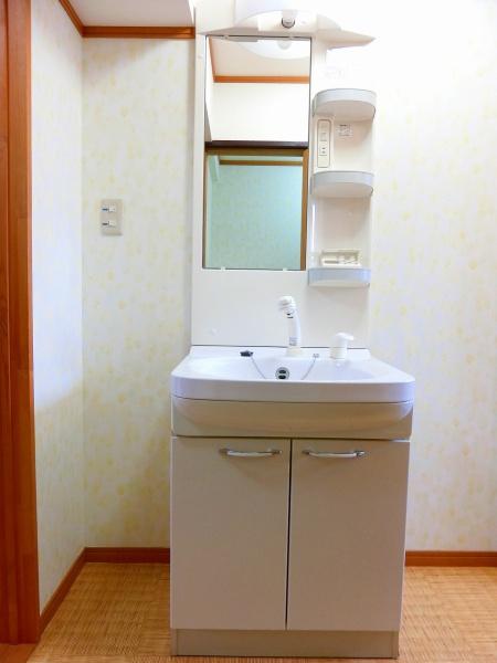 彦根市小泉町のマンション