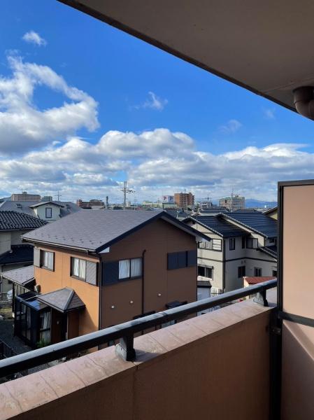 彦根市後三条町のマンション